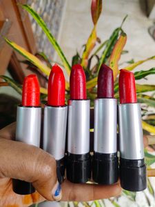 combo of  lipsticks creamy finish set of 5