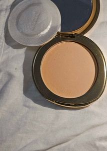 Lakme 9to5 Matte Compact