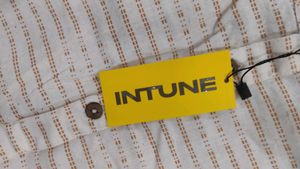 Intune Men&#39;s Casual Shirt