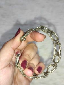 Sparkling Circle Bracelet