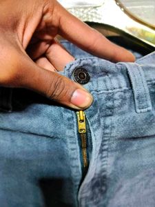 Levi&#39;s Grey Pants