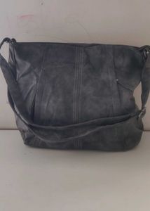 GREY SHOULDER BAG