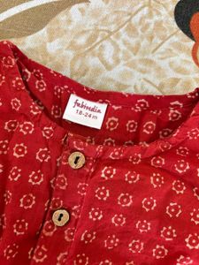 Girls Red Kurti