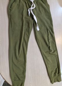 JOGGERS