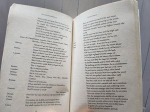 Julius Caesar By William Shakespeare