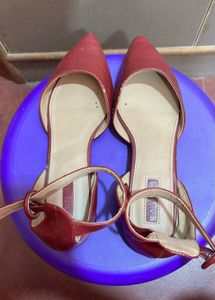 Women’s Flats - Burgundy