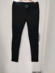 Black Skinny Jeans