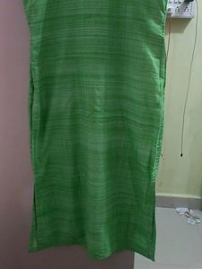 PAIR OF KURTA AND PANT