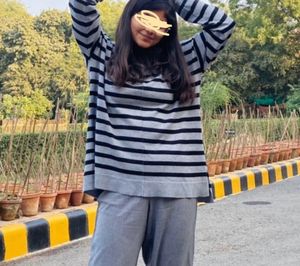 Oversized Drop-shoulder Pullover