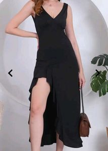 Chic Black Ruffle Slit Dress