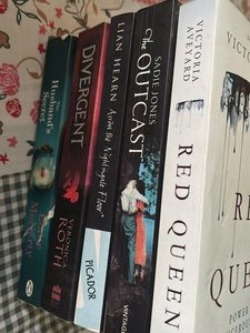 bundle of books just for 899