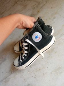 Converse Like Shoes