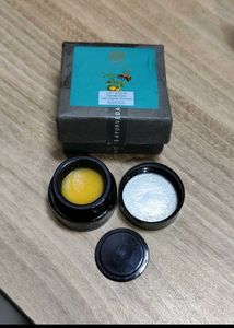 Forest Essentials Lip Balm - Narangi Glaze