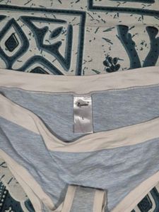 Light Blue 🔵 Black 🐈‍⬛