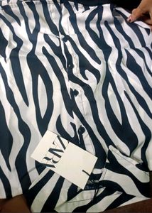 ZARA Women Zebra Print Crop Shirt