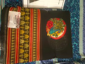 New Black Saari