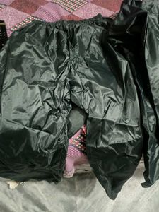 RAIN COAT