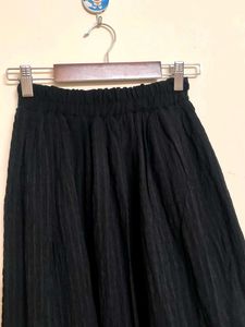 Flowy Black Skirt
