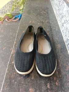 Black CL Ballet Walking Shoes- Size 37