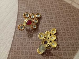 Earings
