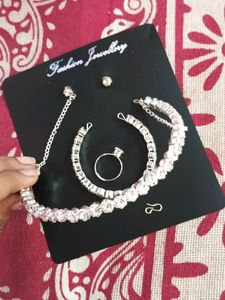 Good Neckless