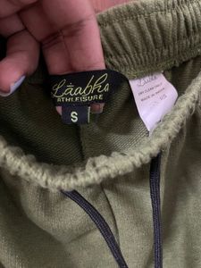 Brand : Laabha, Size :30 -32 (S) Never Worn