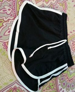 Black Short
