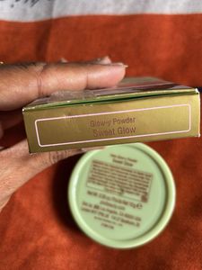 Pixi Hello Kitty Glow-y Powder