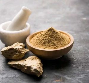 Pure Glow Multani Mitti