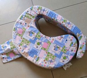 Feeding Pillow
