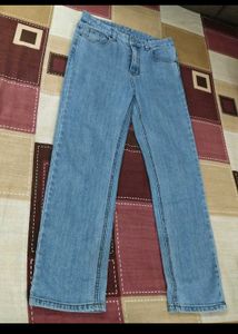 Light Wash Straight Leg Jeans
