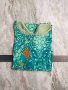 AHIKA KURTA