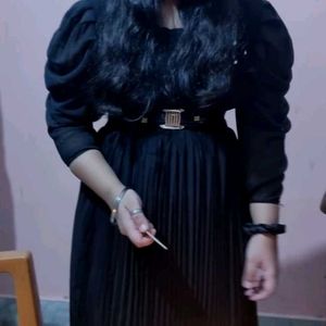 Elegant Black Pleated Dress