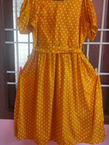 Crepe Feeding Gown