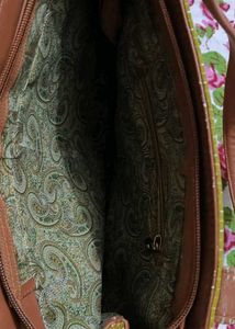Handbag