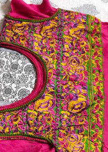 Women Pink Embroidered Cotton Mix Kurta