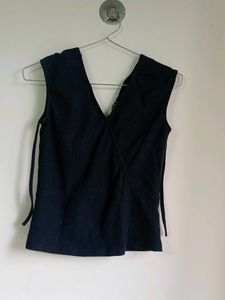 Tie Detail Black Top