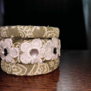 Olive Flower Bangles 🥀
