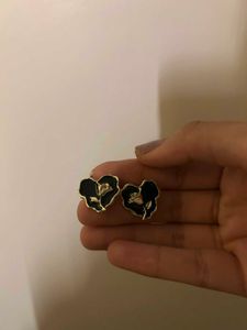 Floral Black &amp; Golden Earrings