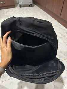 Laptop Bag With 2 Chains and 1 Side Pocket