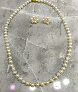 Pearl Necklace & Earring Set