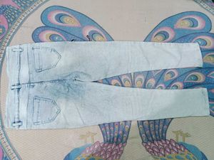 Faded Blue and White Colour Scratched Girls Jeans