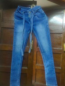 Girls_blue_slim_fit_jeans