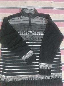 XXL  44 -46 Striped Gray Pullover Sweater