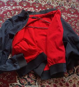 RARE TWO SIDED MALBORO BOMBER MEDIUM SIZE