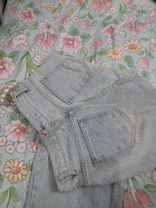 Light Wash Denim Jeans