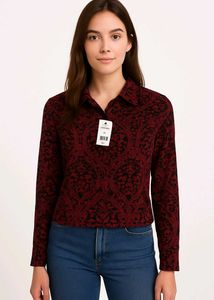 Trendy New Croft & Barrow Patterned Blouse