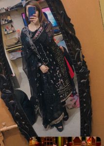 Pakistani Suit