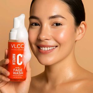 Vlcc Foaming Face Wash