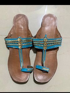 Kolapuri Sleeper In Good Condition Original Leather Genuine Company